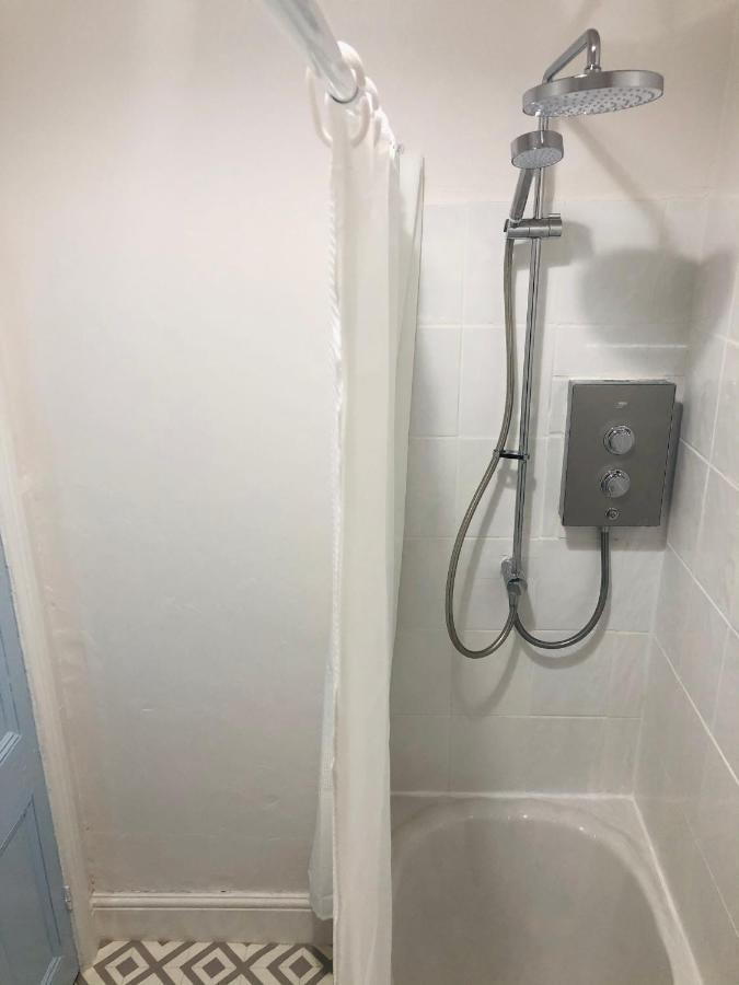 New! Seaside Central Scarborough Apartment 外观 照片