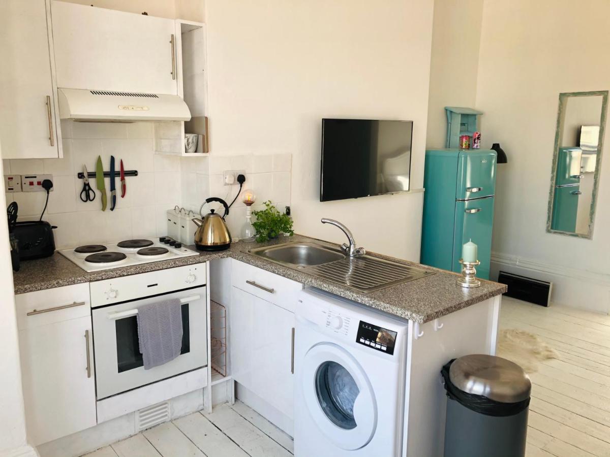 New! Seaside Central Scarborough Apartment 外观 照片
