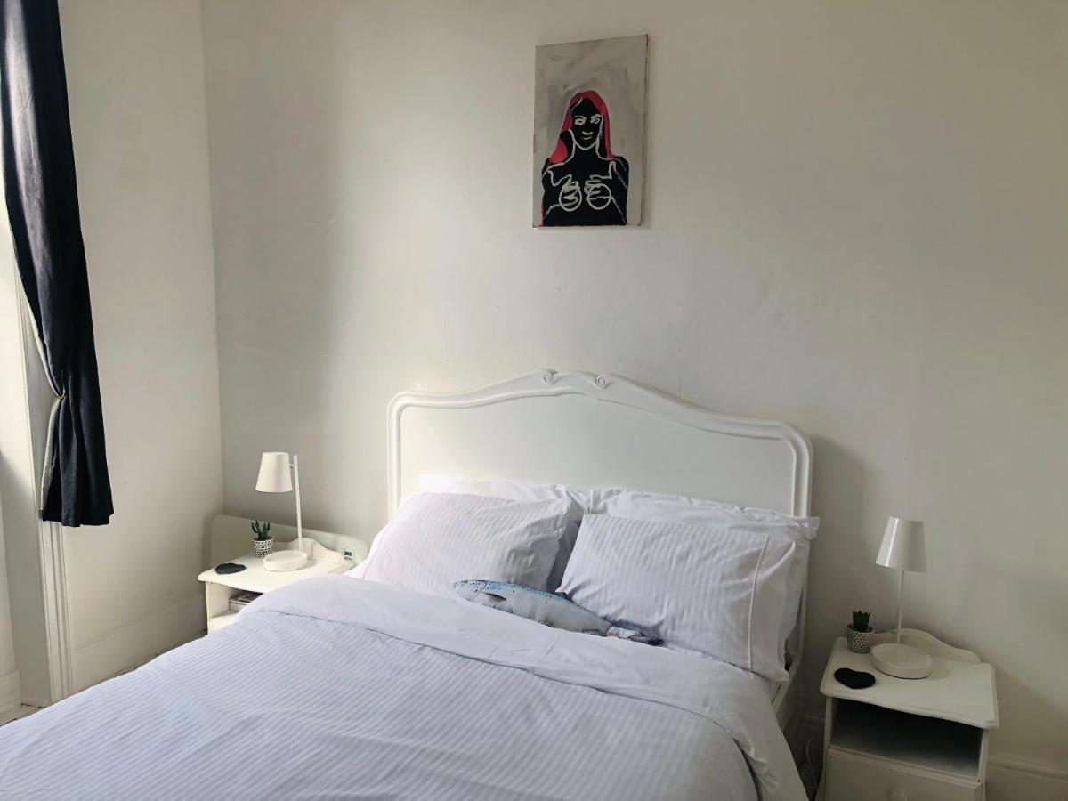 New! Seaside Central Scarborough Apartment 外观 照片